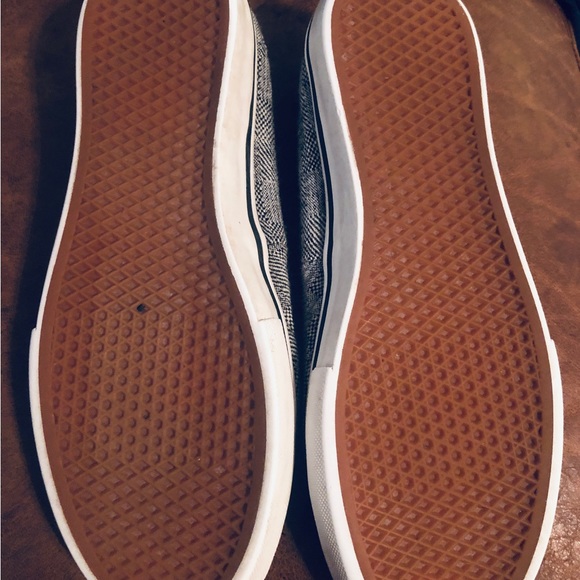 Super cute loafer style vans - Picture 2 of 3